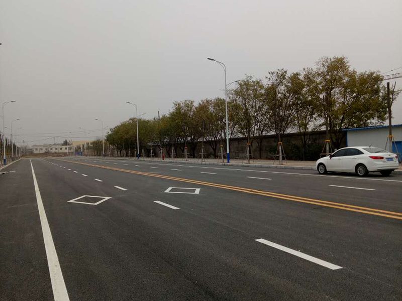 宋元瓷規(guī)劃二路道路、綠化及配套設(shè)施實(shí)景圖